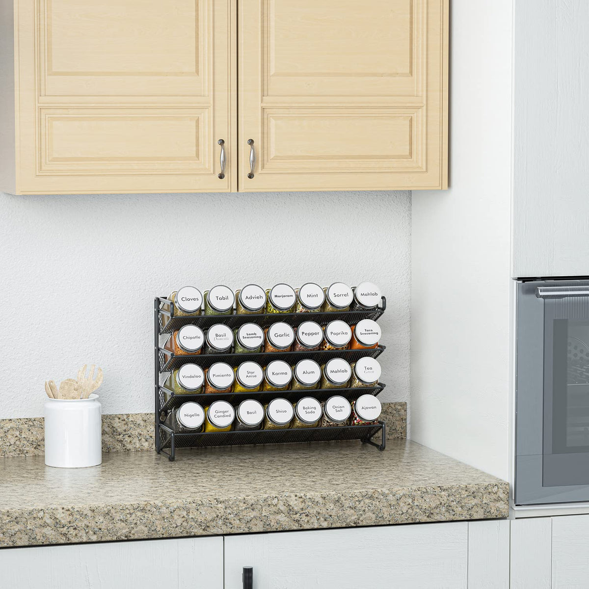 SpaceAid Spice Rack Organizer with 28 Spice Jars, 386 Spice Labels, Ch ...