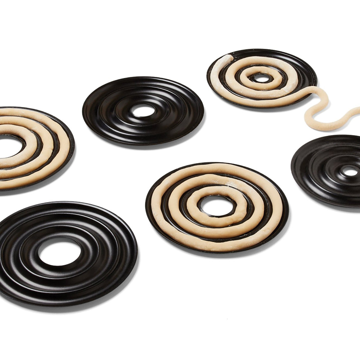 fox-run-non-stick-kransekake-mold-1-75-x-8-75-x-8-75-inches-black