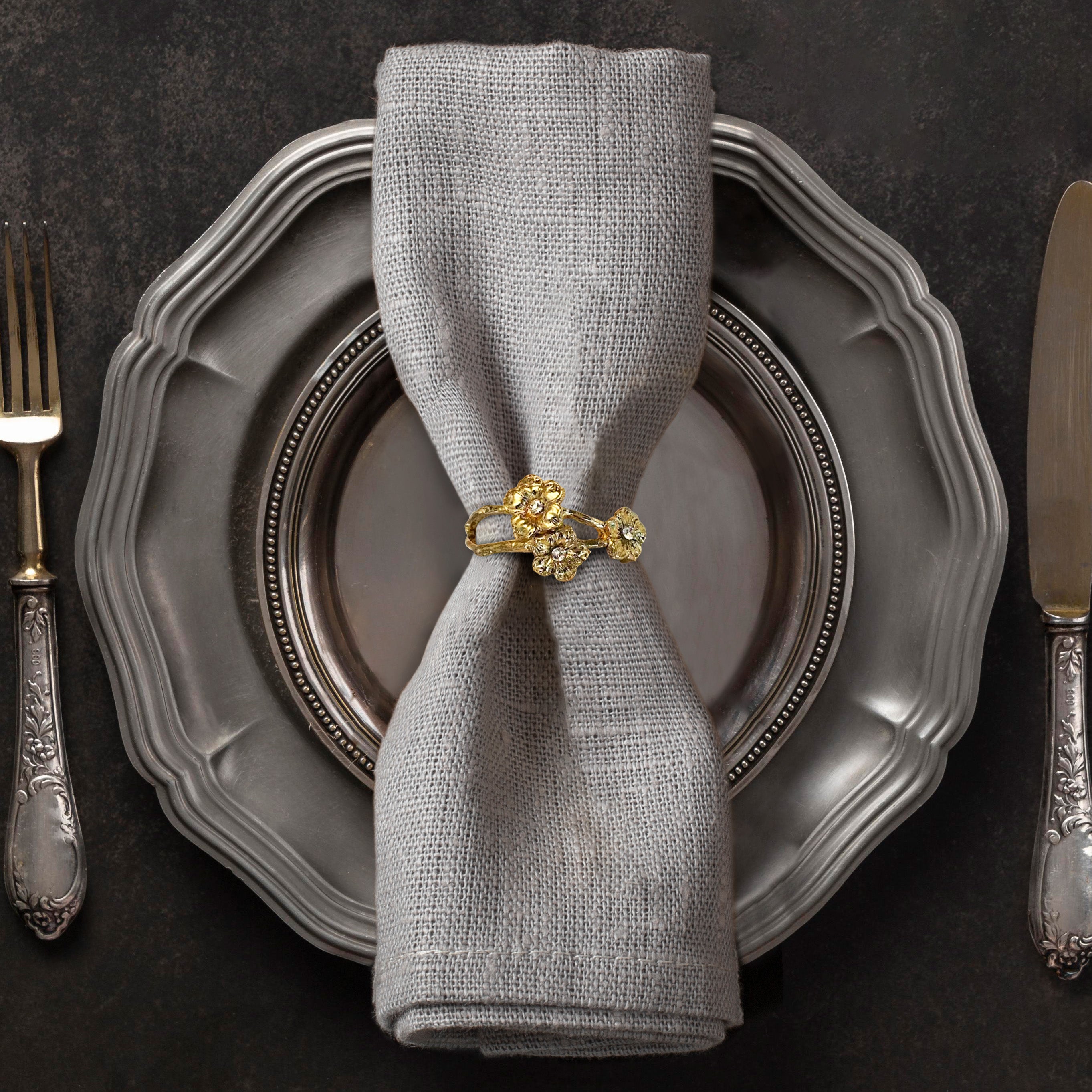 Napkin Rings in Gold Flower Design - Set of 4
