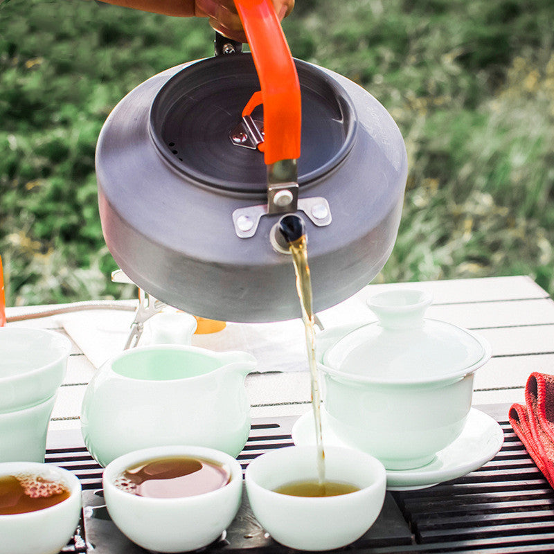 Fashion Simple Color Contrast Aluminum Kettle 0.8L