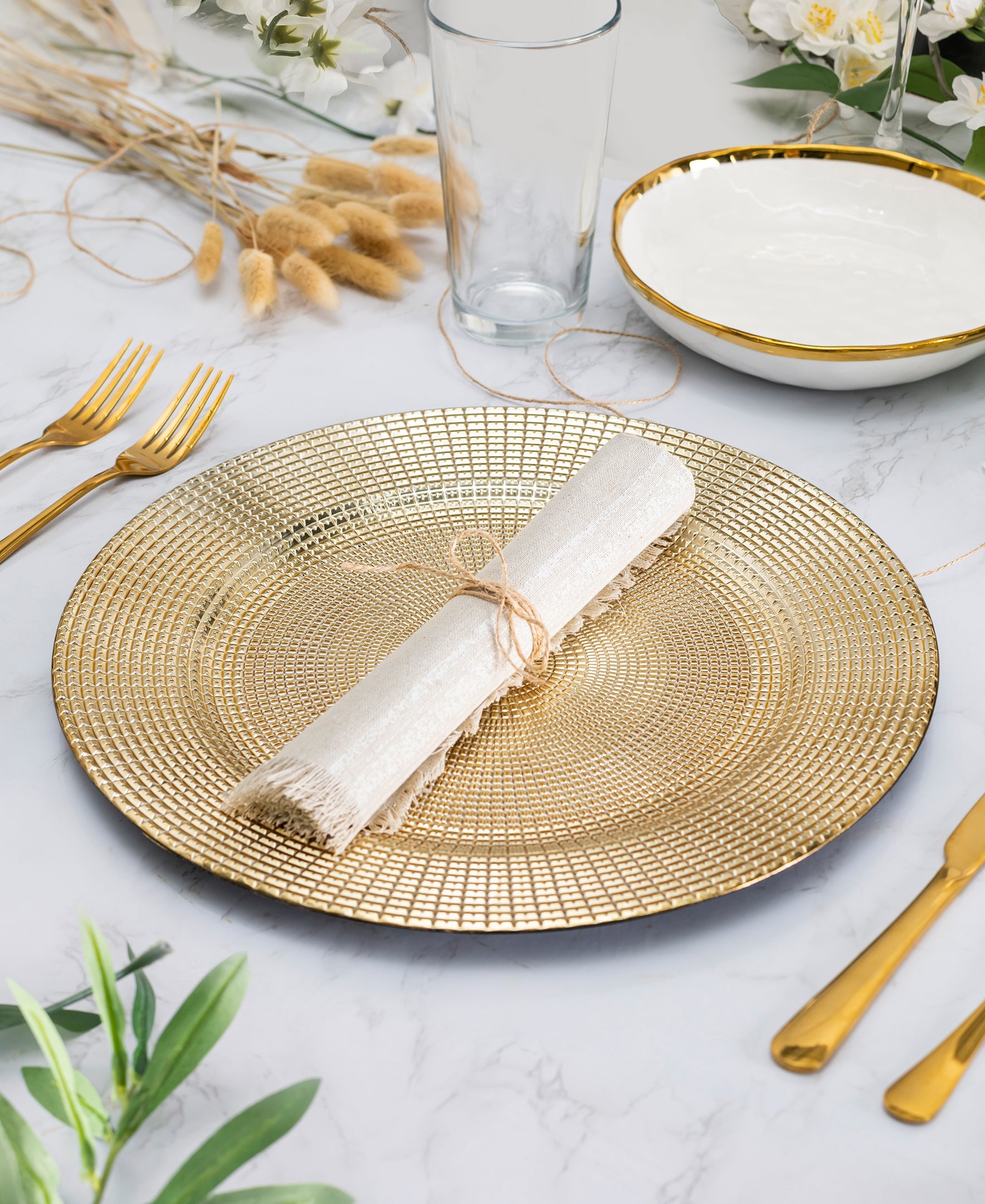 VIATRIX GOLD SET OF 4 CHARGER PLATES 13"D ELECTROPLATED