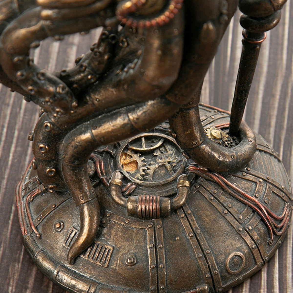 Steampunk-style Mechanical Traveler Octopus Sculpture Decoration