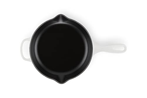 Le Creuset Enameled Cast Iron Signature Iron Handle Skillet, 9 (1-3/8 Qt.), White