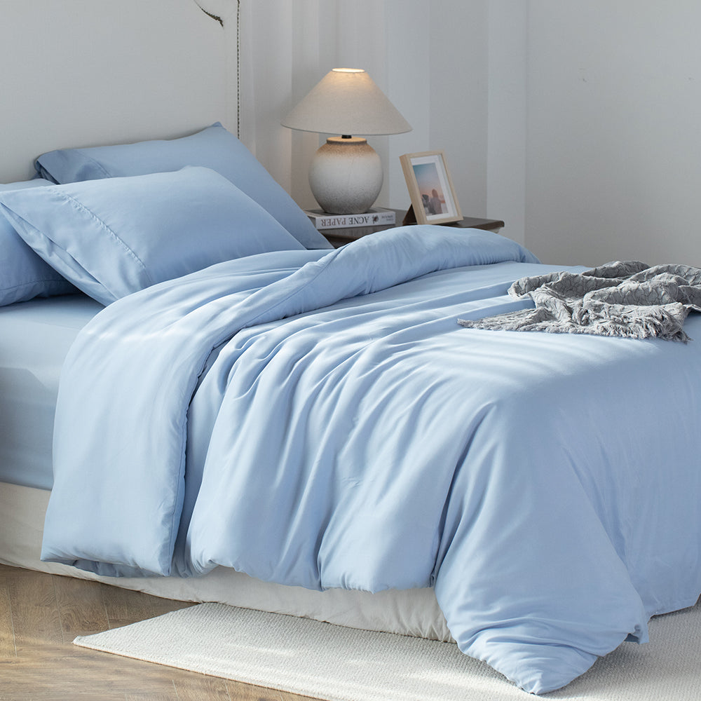 Kasentex Duvet Cover Bedding Set with Duvet Cover, Pillowcase, Fitted Sheet, Hypoallergenic and Breathable, Room Decor, Graduation Gifts