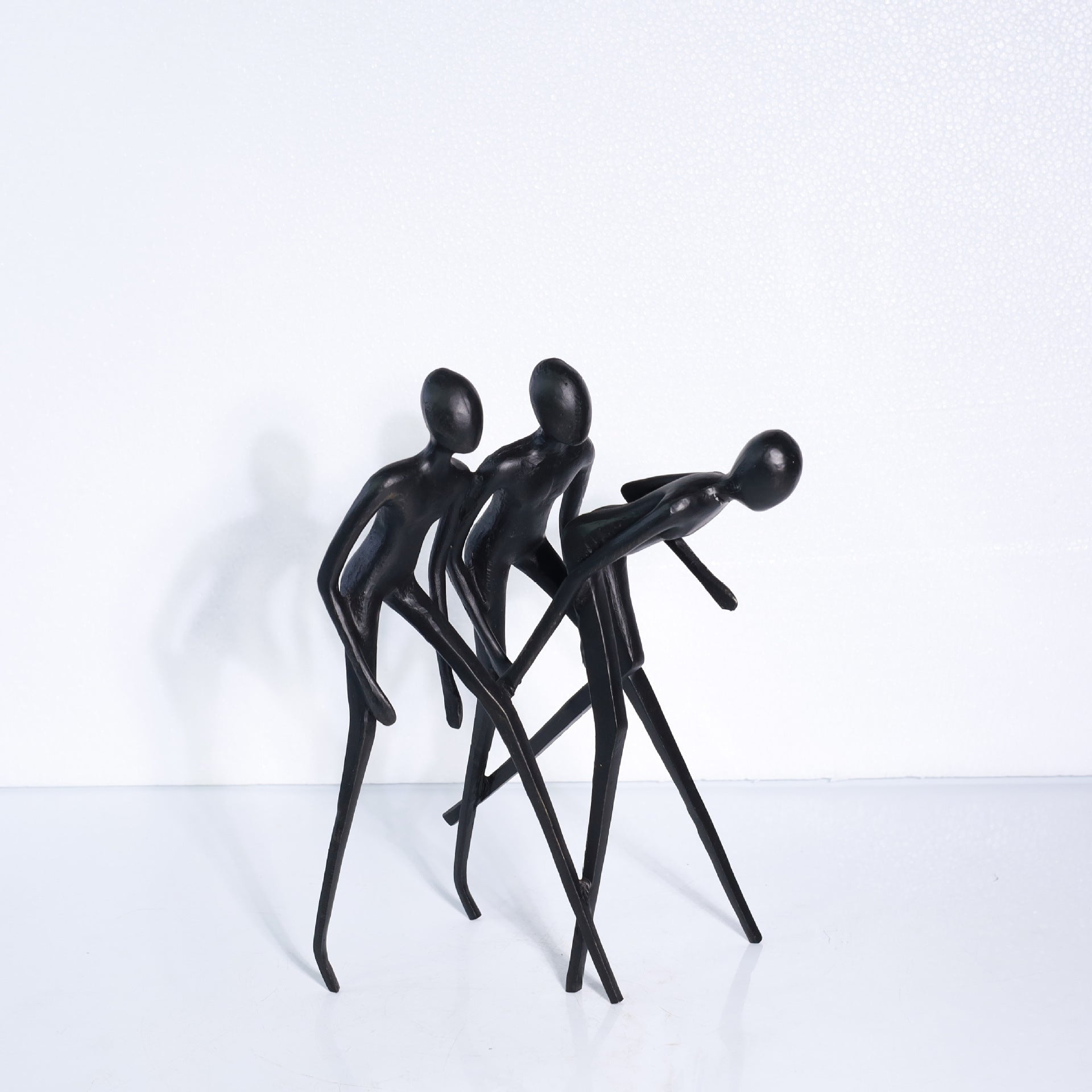 Creative Abstract Character Sculpture Creative Sprinting Character BlackCast Iron Sculpture Decoration Model Shop Sales Office