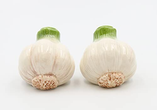 Cosmos Gifts Garlic Salt And Pepper Set, Ceramic, 2-1/4-Inch