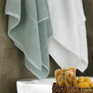 Kassatex Bath Towel - Turkish Hammam Collection, Charcoal Color, Luxurious Cotton, Soft and Absorbent, Ideal for Spa and Home Use
