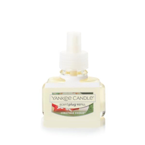 Yankee Candle Holiday Magic Variety Pack - Scent Plug Diffuser Nutcracker with Light Sensor, Scent Plug Refill Magical Bright Li