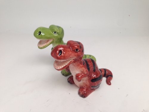 Pacific Giftware Salt & Pepper Shakers - Dinosaur Magnetic Salt And Pepper Shakers