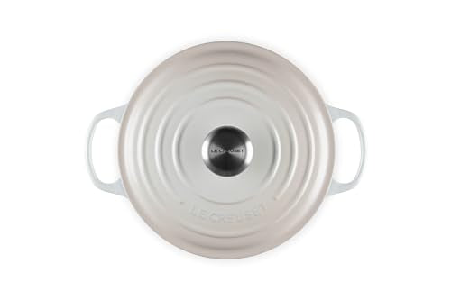 Le Creuset Enameled Cast Iron Signature Round Dutch Oven, 4.5 Qt., Meringue
