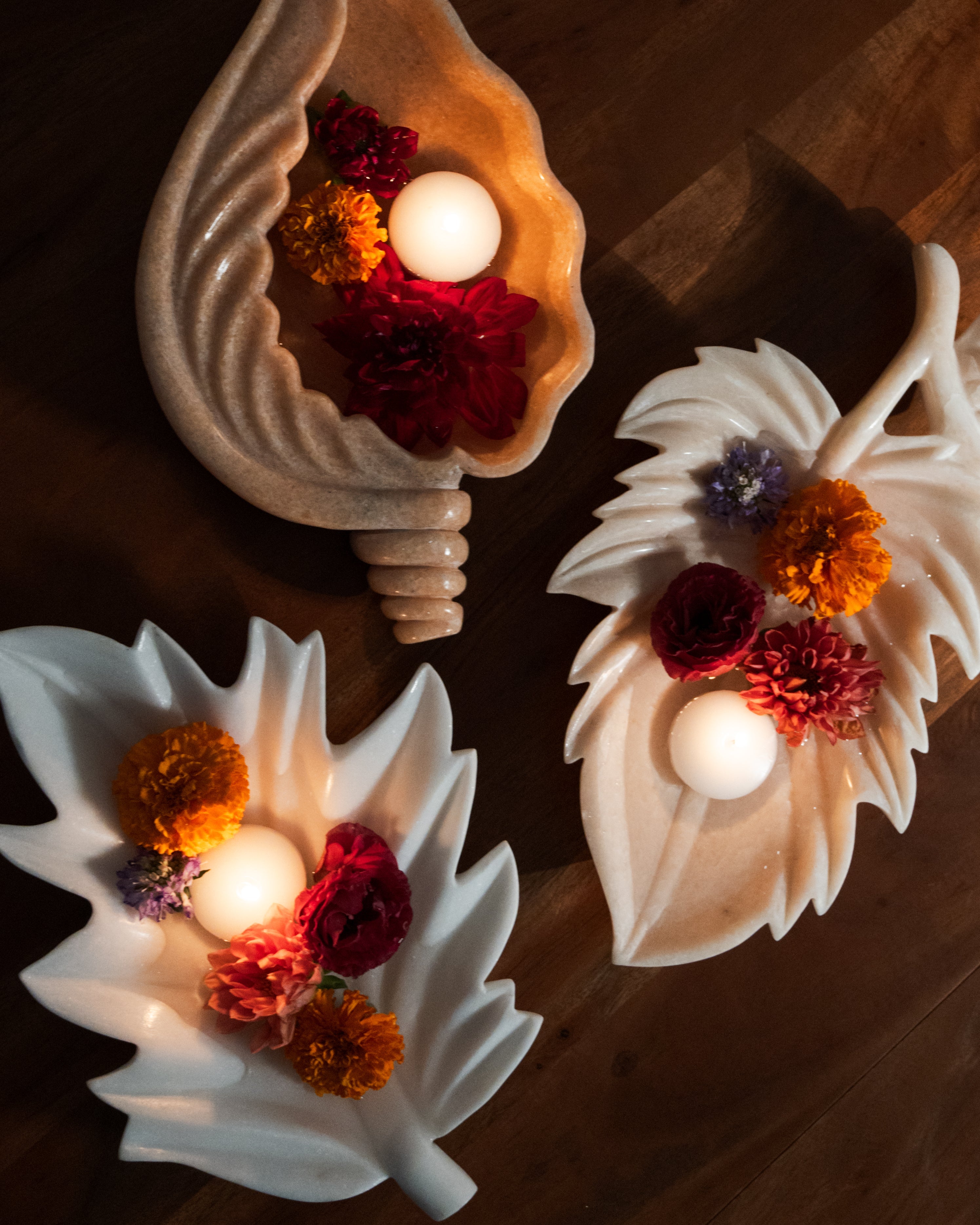 White Makrana Marble Maple Leaf Bowl