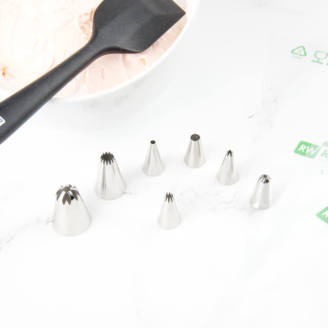 Restaurantware Pastry Tek Piping Tip 1 Open Star Decorating Tip - #22 Dent-Resistant Stainless Steel Icing Tip Dishwasher-Safe D