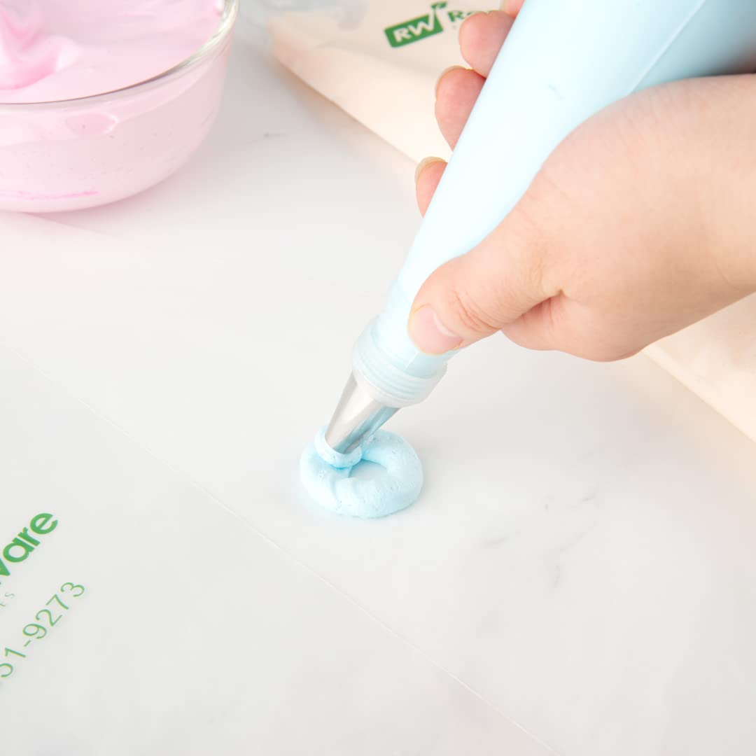 Restaurantware Pastry Tek Piping Tip 1 Open Star Decorating Tip - #13 Dent-Resistant Stainless Steel Icing Tip Dishwasher-Safe D