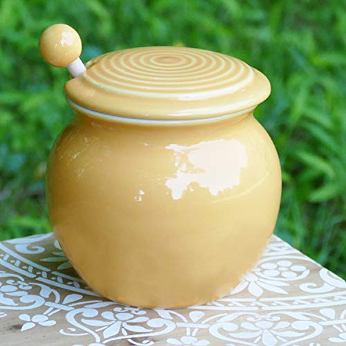 Cottage Creek Honey Pot, Yellow Porcelain Honey Jar Dispenser With No Drip Dipper, Home Decor Honey Keeper, Maple Syrup Dispense