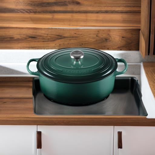 Le Creuset Enameled Cast Iron Signature Oval Dutch Oven, 6.75 Qt., Artichaut