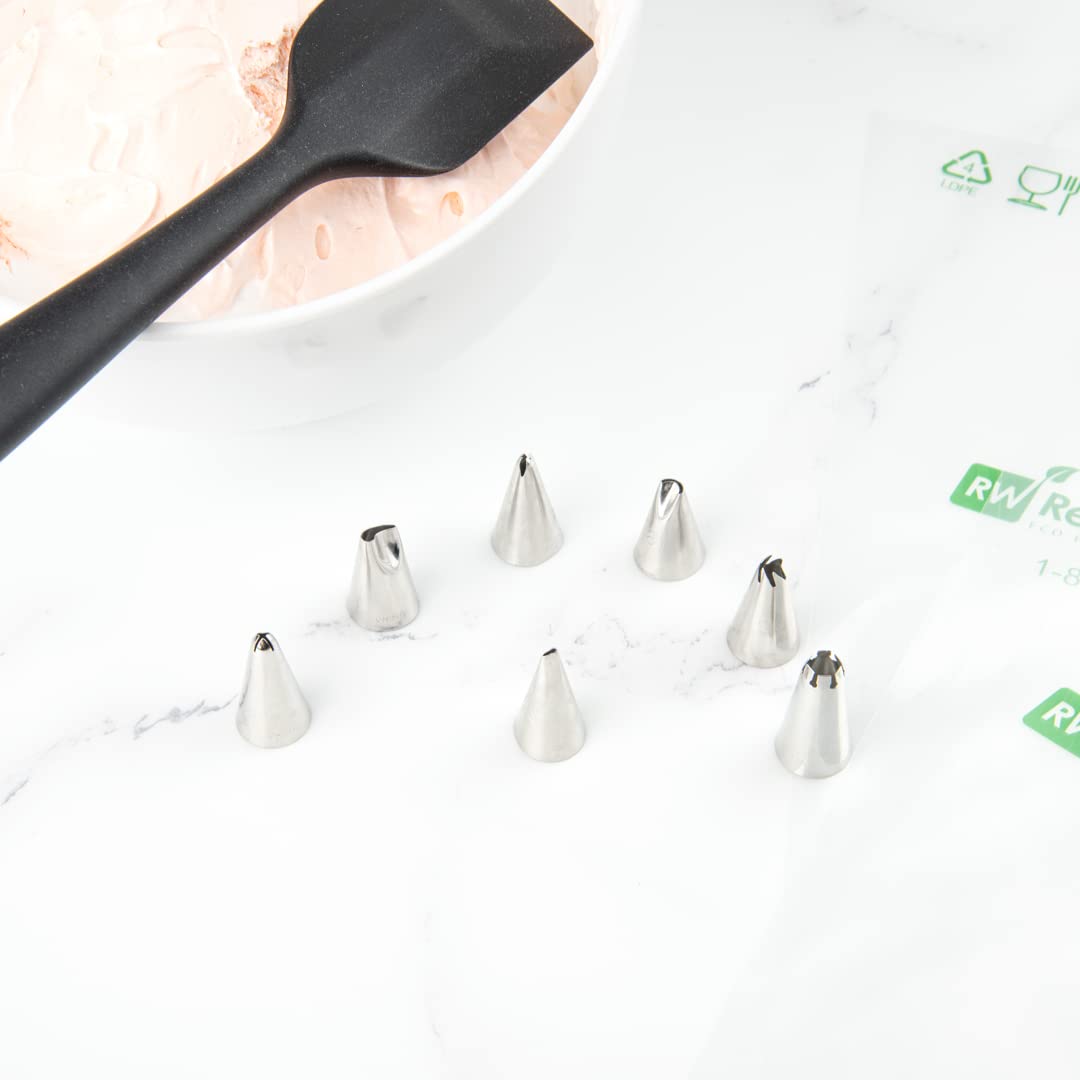 Restaurantware Pastry Tek Petal Tip 1 Reusable Decorating Cake Tip - #101S Dent-Resistant Stainless Steel Rose Frosting Tip Dish