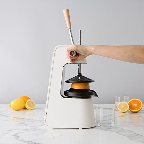 Chef'n Fresh Force Tabletop Citrus Press  2.3  White/Stainless/Wood