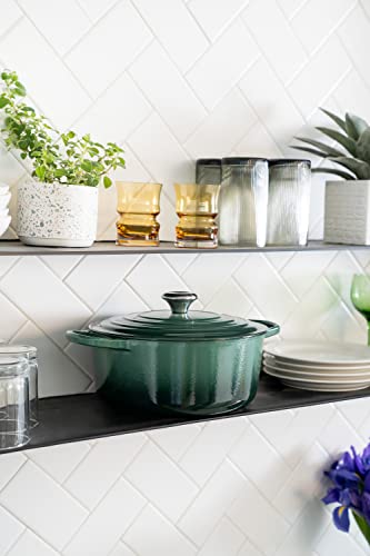 Le Creuset Enameled Cast Iron Signature Round Dutch Oven, 5.5 Qt., Artichaut