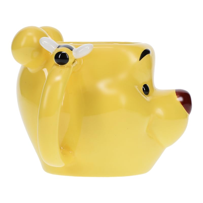Paladone Disney Classic Winnie The Pooh Mug, Cute Disney Kitchen Addition, Ceramic Mug 350Ml (11 Fl Oz)