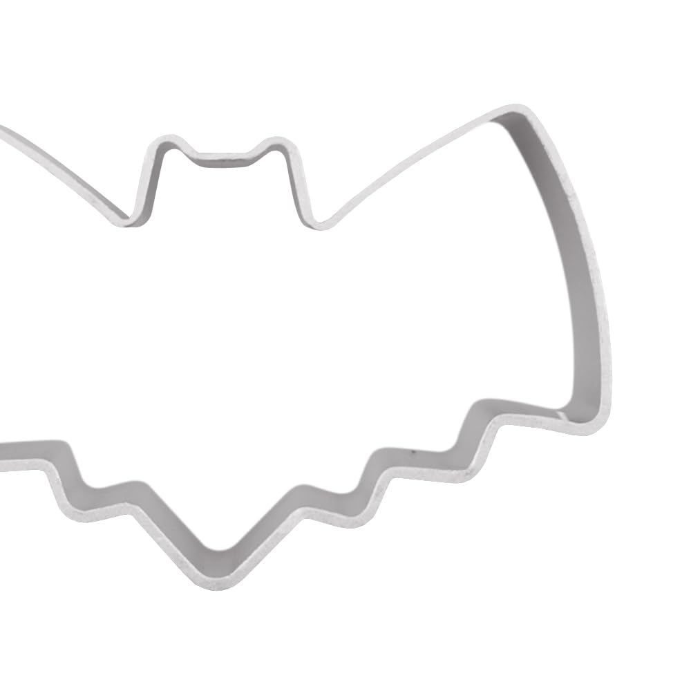 Saktopdeco 8 Counts Bat Metal Cookie Cutter Small Halloween Cookie Cutters Shapes Bat Decorative Cookie Cutters Set