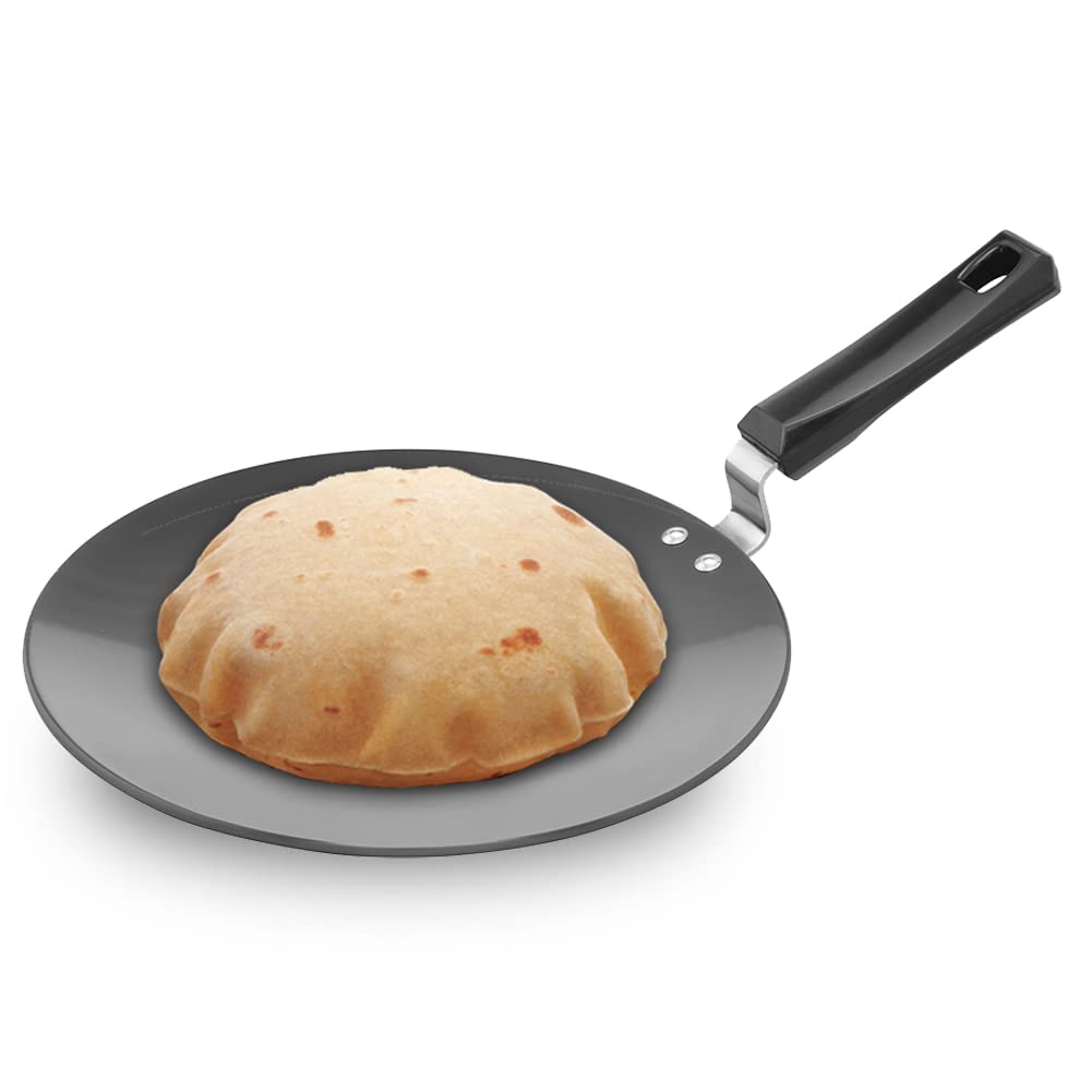 Hawkins Futura 28 Cm Roti Tava, Hard Anodised Tawa, Induction Tawa, Black (Iart28)