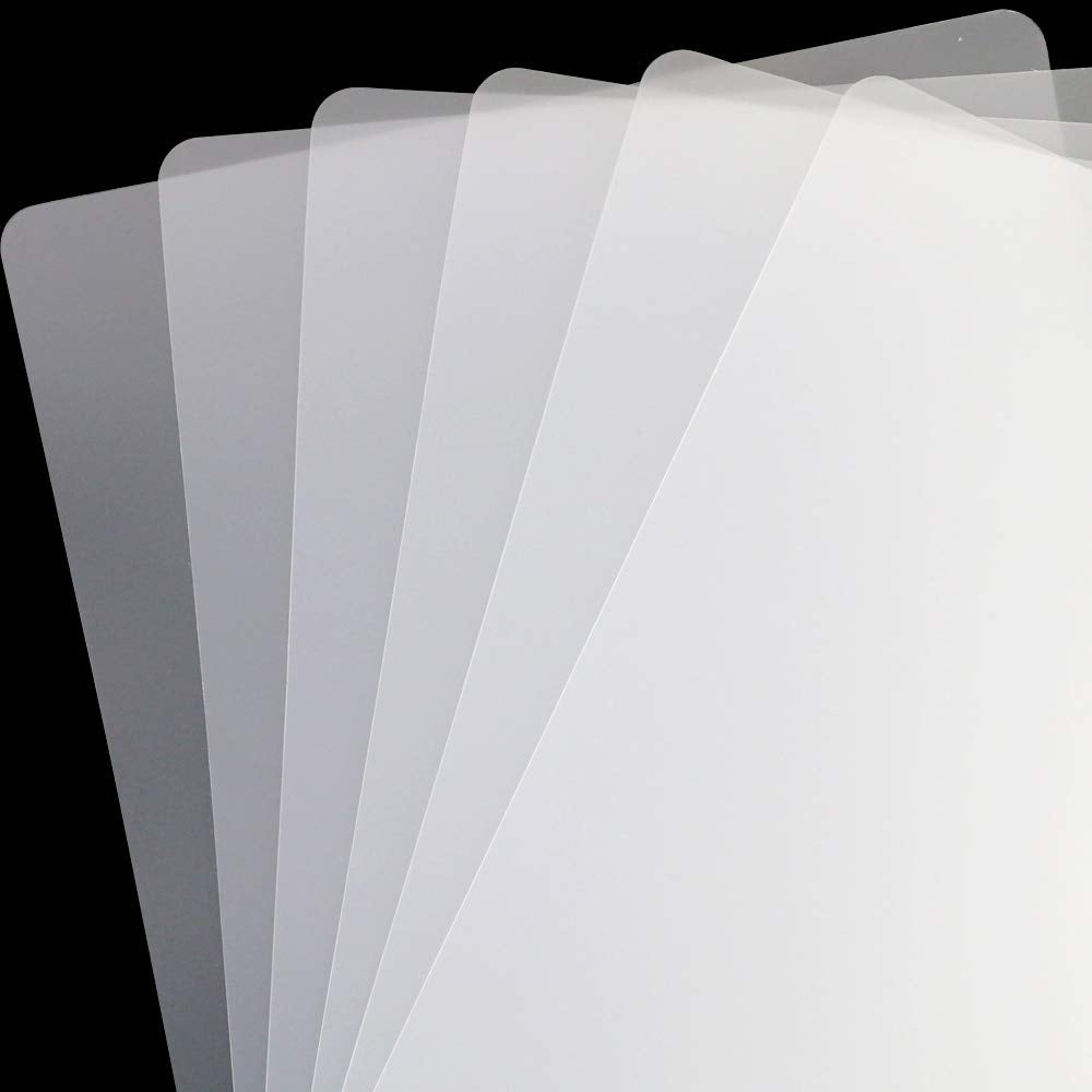 Neworkg 17 Pack Plastic Placemats Table Mats, Heat Resistant Transparent Table Placemat, Washable Dining Or Kitchen Table Mat, 1