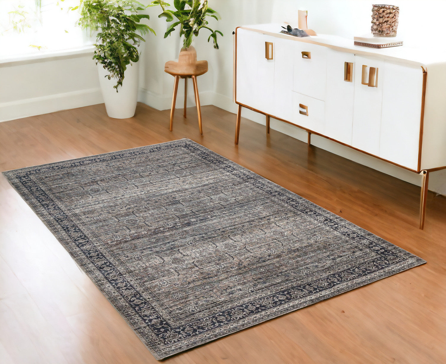 4 X 6 Brown Oriental Power Loom Distressed Area Rug