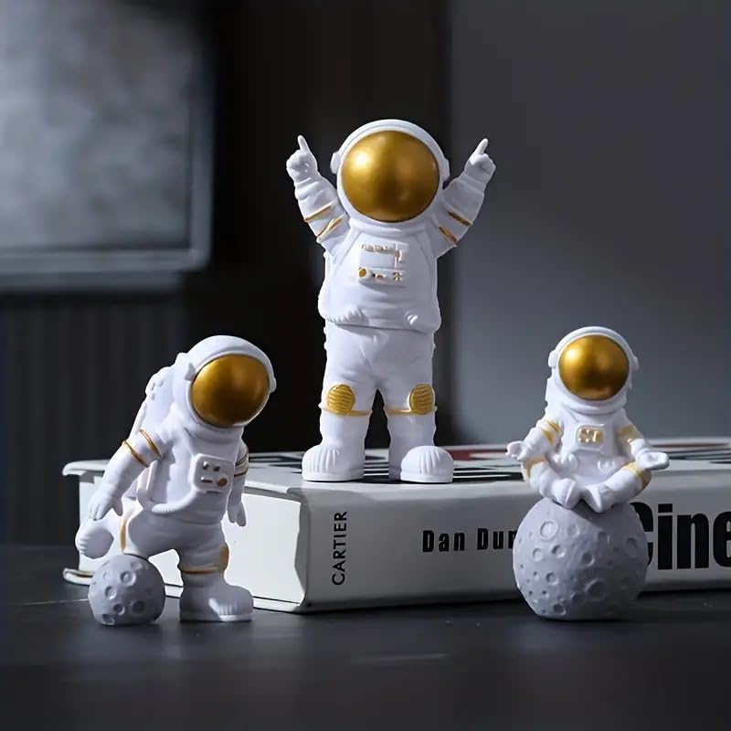 Street27 Resin Astronaut Spaceman Fantasy Statue Ornament Home Office Desktop Figurine Decors Set Of 3-Golden