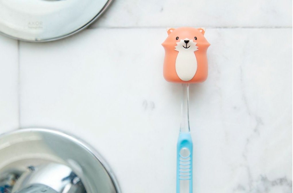 Kikkerland Toothbrush Holder, Fox