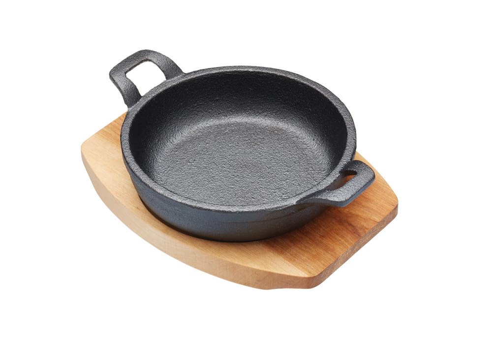 Master Class 12cm Artesa Cast Iron Gratin Dish with Maple Wood Serving Board