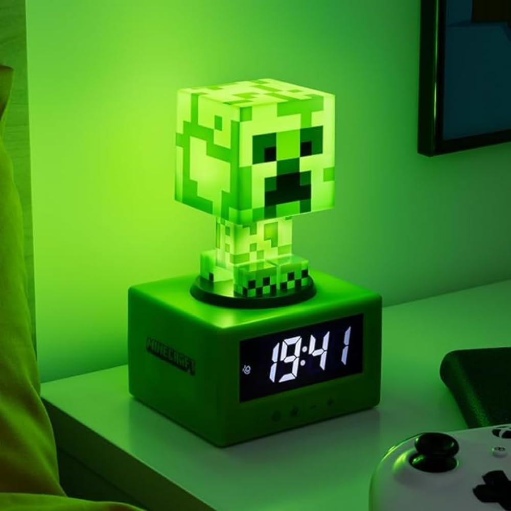 Paladone Minecraft Offical Licensed Creeper Icon Alarm Clock Features Minecraft Music and Night Light for Kids and Tweens, Gamin
