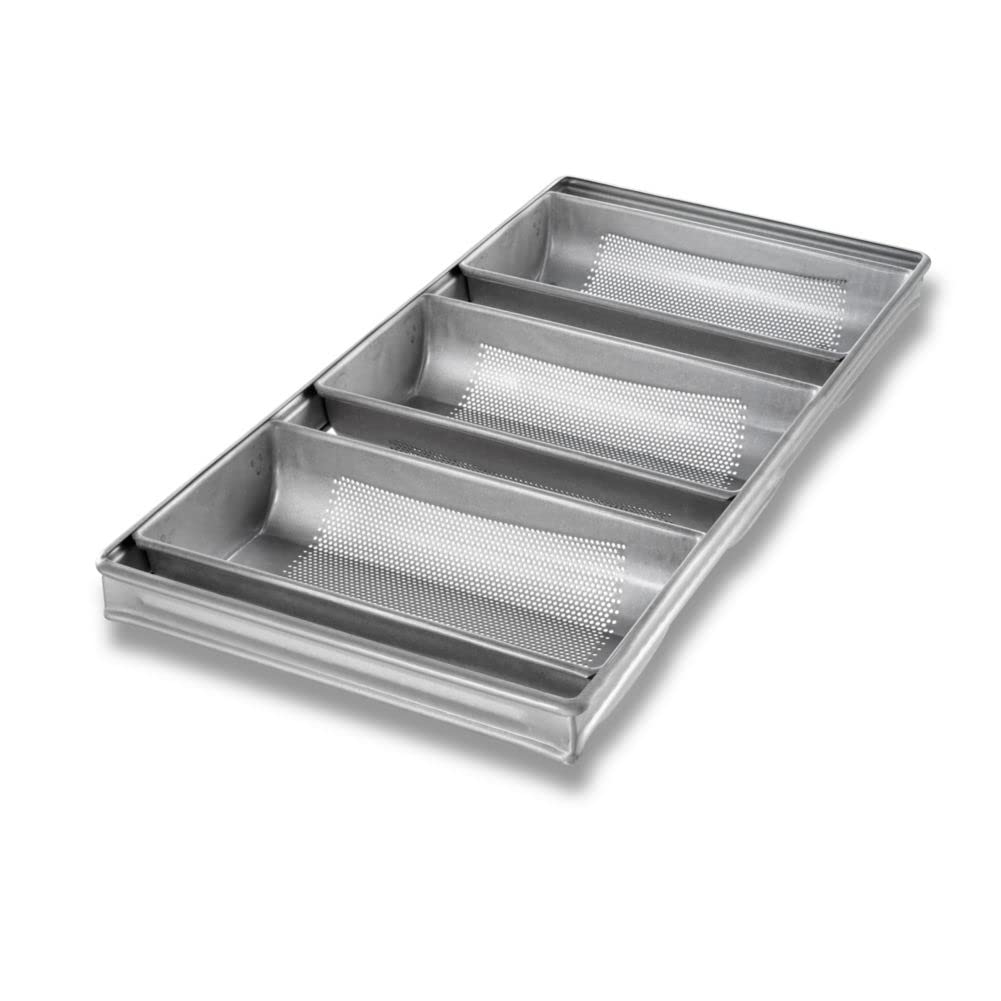Chicago Metallic 44405 Glazed 3-Strap Hearth Bread Pan