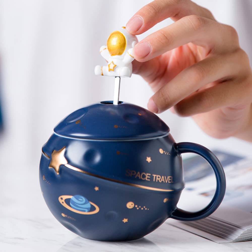 Yalucky Kawaii Astronaut Cup Space Embossed Planet Mug, Cute Ceramic Coffee Mug, Novelty Mug with Lid and Spoon for Coffee, Tea,