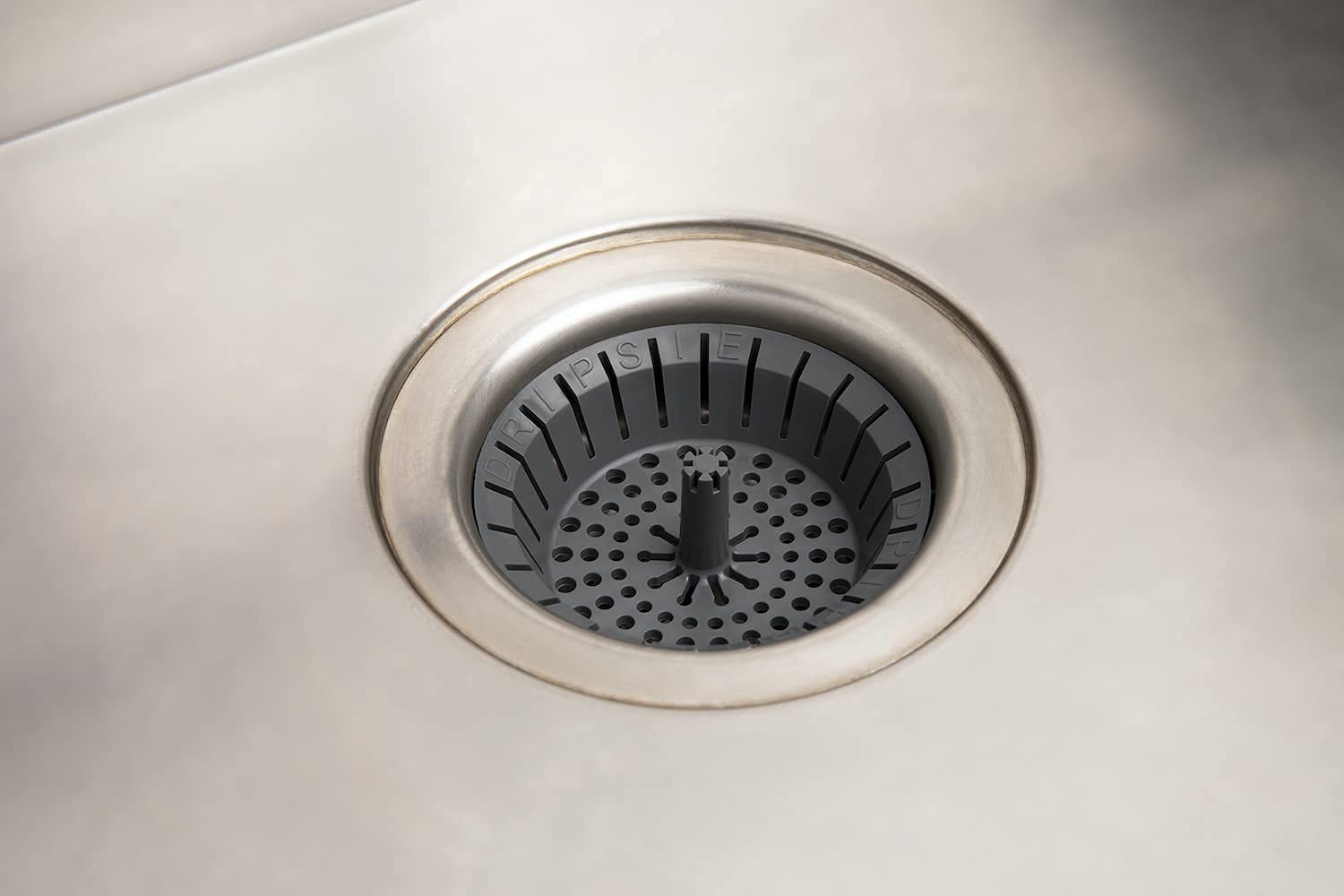 Dripsie Sink Strainer - Clog-Resistant and Flexible - Universal Kitchen Sink Drain Strainer - Made in The USA (1-Pack Gray)