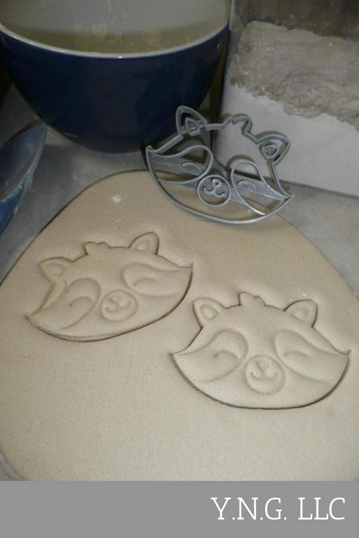 Raccoon Face Cute Masked Animal Cookie Cutter Made In Usa Pr3464