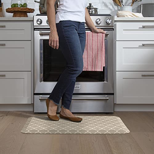 Gelpro Anti-Fatigue Designer Comfort Kitchen Floor Mat, 20X32, Trellis Khaki Stain Resistant Surface With 3/4    Thick Ergo-Foam