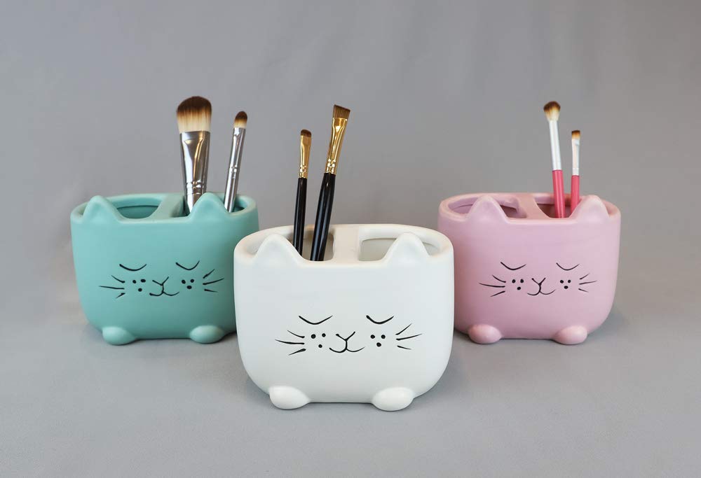 Isaac Jacobs White Ceramic Cat Makeup Brush Holder  Multi-Purpose 2-Section Organizer. Bathroom  Kitchen  Bedroom  Office D?or (2-Section Cup  Pastel White)