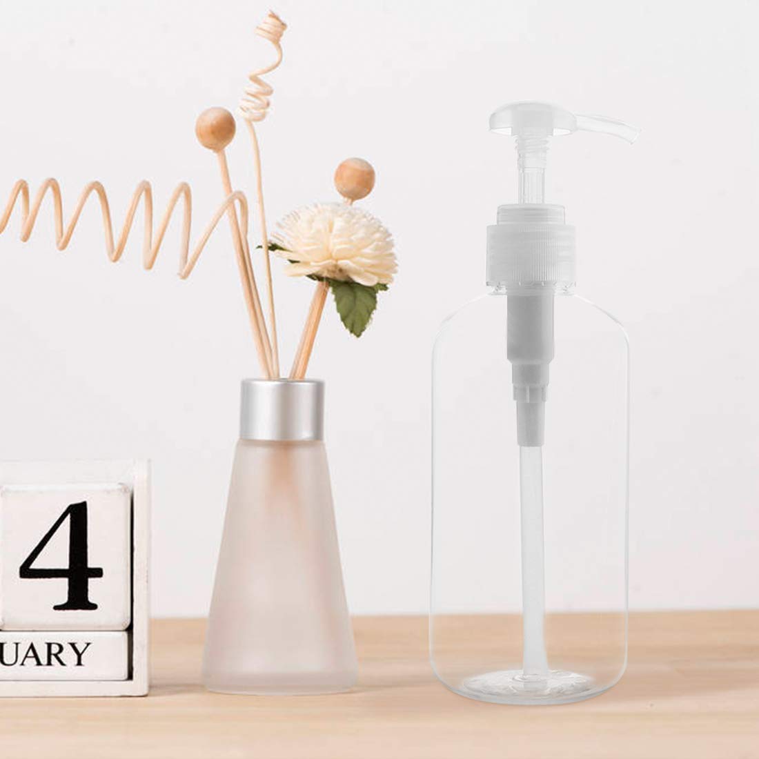 Pump Bottle Shampoo Pump Dispenser, Yebeauty Shampoo Bottles With Pump 10Oz Clear Empty Plastic Empty Refillable Shower Bottle D