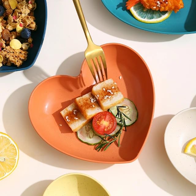 Yelona Heart Shaped Dessert Salad 5.9 Inch Plastic Dinner Plates, Dishes For Appetizer, Steak, Snacks, Microwave & Oven Safe, Th