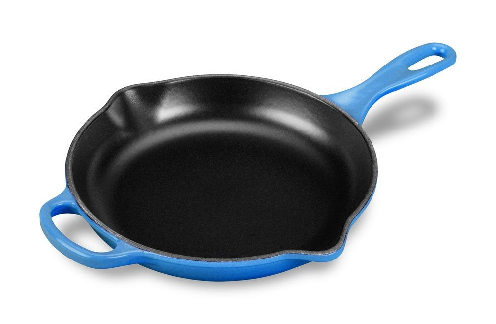 Le Creuset Enameled Cast Iron Signature Iron Handle Skillet, 9 (1-3/8 Qt.), Marseille