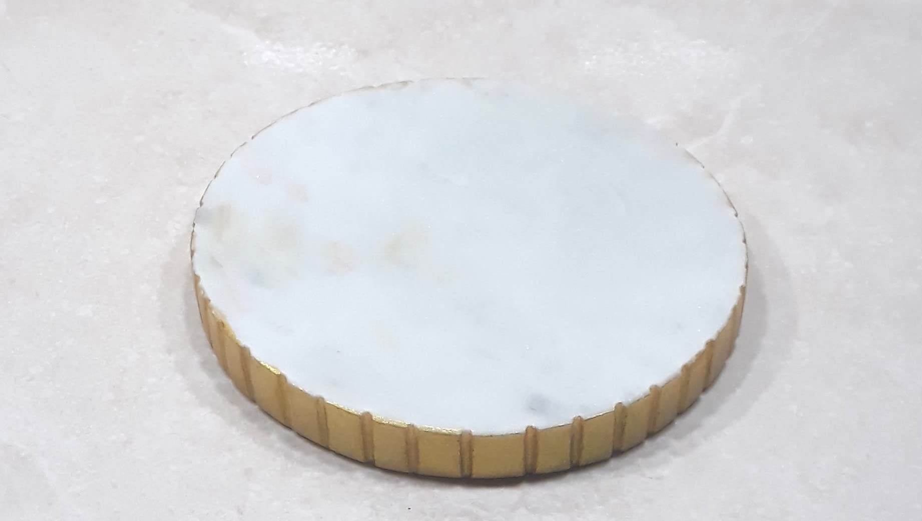 Kraft Clouds Marble (Stone) Small Size Jewellery Tray | Trinket Tray/Dish | Handmade 12 Cm Rounded | Gold Colour Painted Sides |