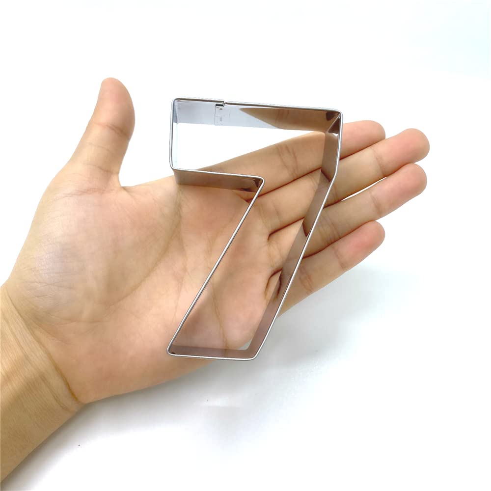 Liliao Number 7 Cookie Fondant Biscuit Cutter For Birthday/Anniversary/Special Day - 2.5 X 3.6 Inches - Stainless Steel
