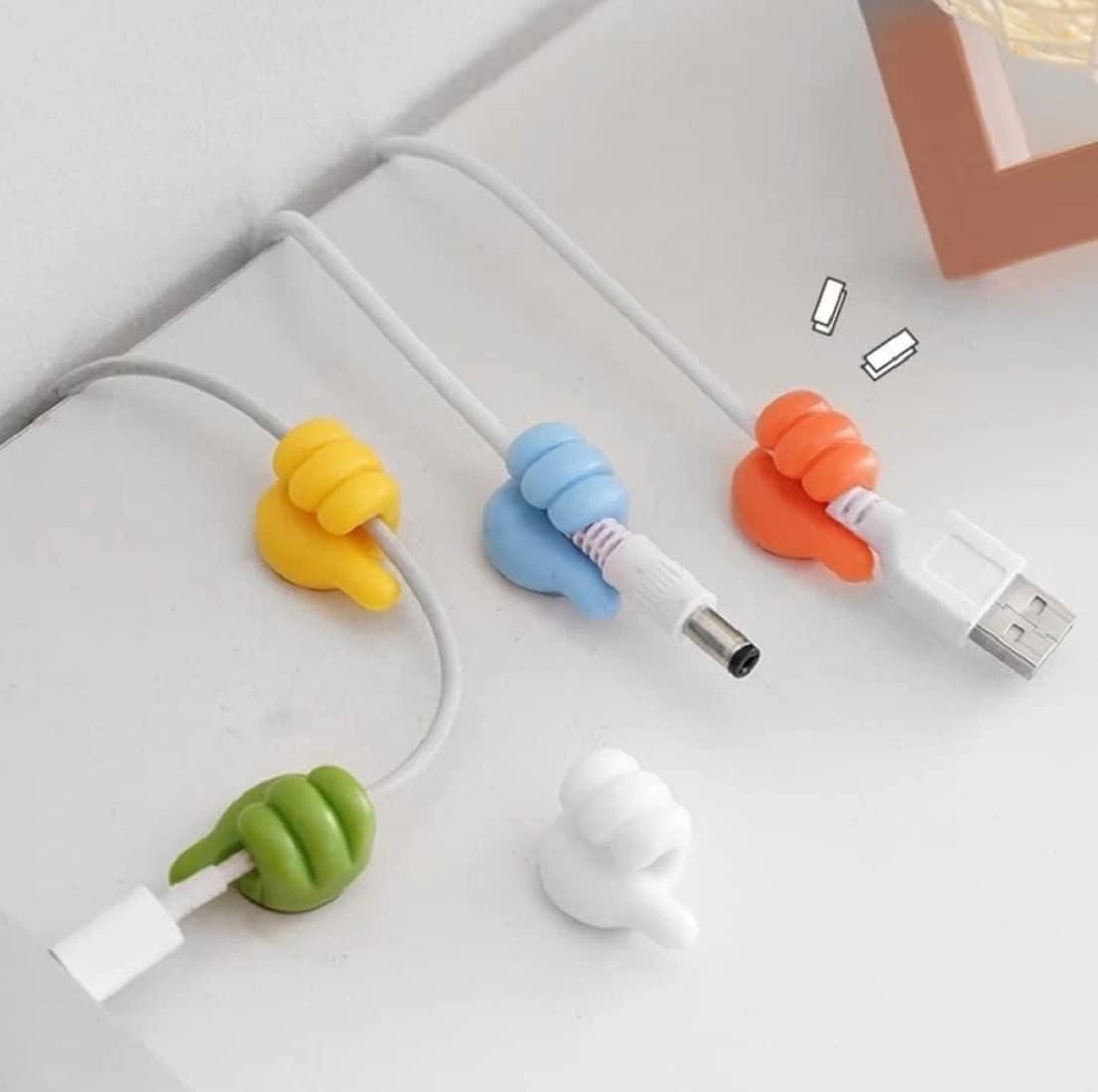 Labros Multipurpose Adhesive Silicone Thumb Hook Holder