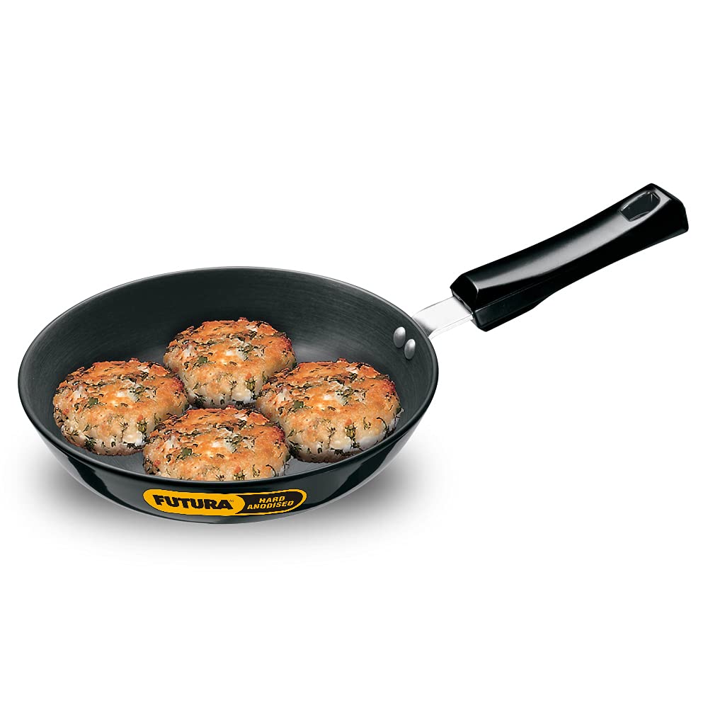 Hawkins Futura 20 Cm Frying Pan, Hard Anodised Fry Pan, Small Frying Pan, Black (Af20)