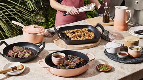 Le Creuset Enameled Cast Iron Signature Round Saucepan With Lid, 1.75Qt., Peche