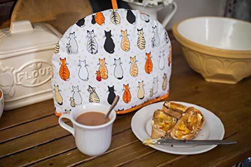 Ulster Weavers Cats In Waiting Tea Cosy