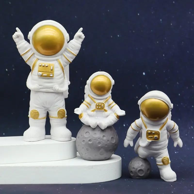 Street27 Resin Astronaut Spaceman Fantasy Statue Ornament Home Office Desktop Figurine Decors Set Of 3-Golden