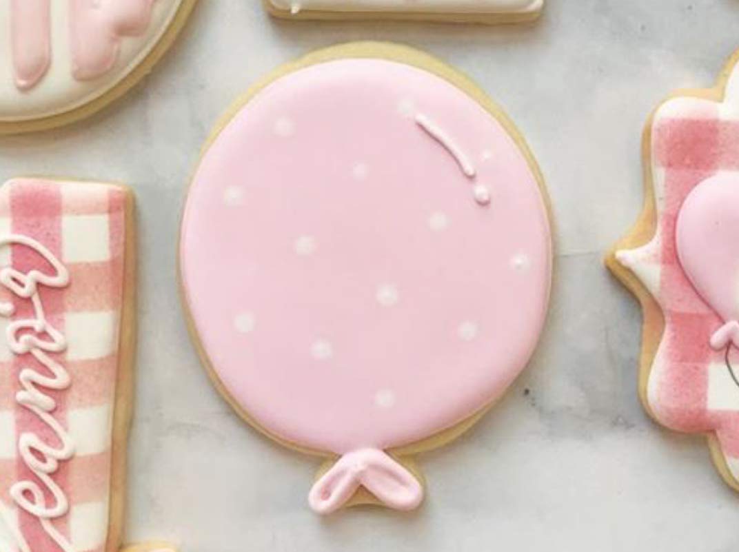 Balloon Cookie Cutter 3.25'' Made In Usa By Ann Clark