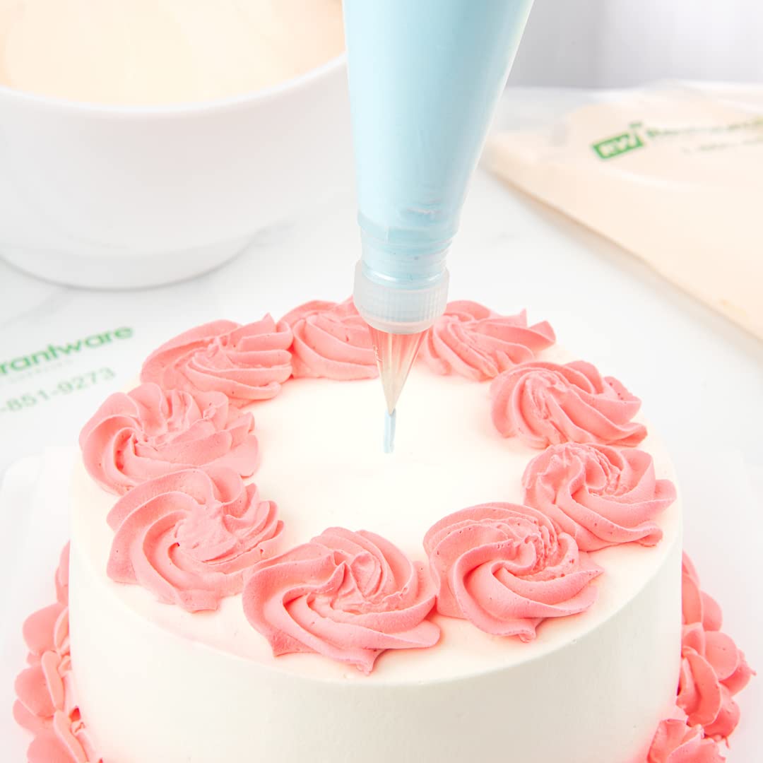 Restaurantware Pastry Tek Leaf Icing Tip 1 Reusable Piping Tip - #349 Dent-Resistant Stainless Steel Decorating Cake Tip Dishwas