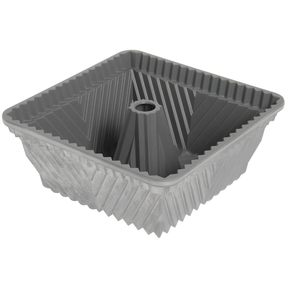 Nordic Ware 10 Cup Cast Aluminum Square Nonstick Bundt Pan - 9 1/2'' L X 8 1/2'' W X 4'' D